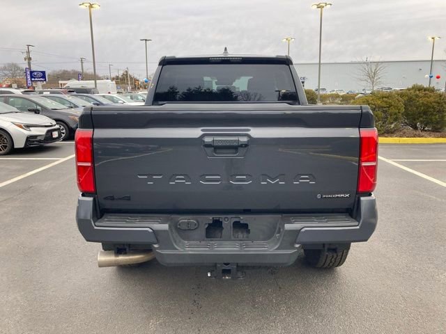 Certified 2024 Toyota Tacoma TRD Off-Road AWD/4WD image 4