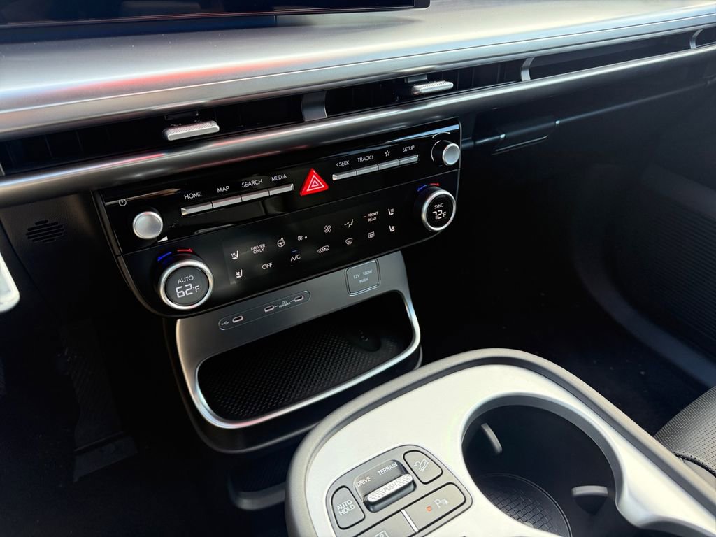 New 2026 Hyundai Ioniq 9 SEL image 19