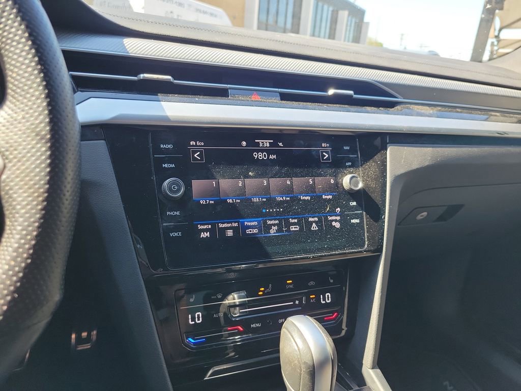 Used 2022 Volkswagen Arteon SE w/ Arteon MDO Package FWD image 14
