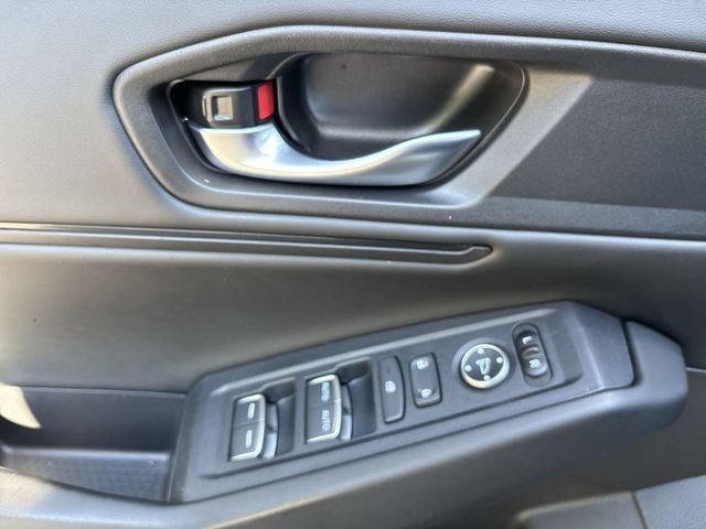 Used 2025 Honda Accord SE image 13