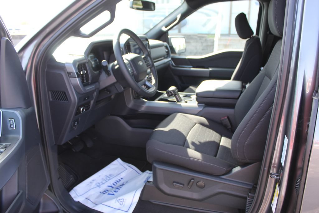 New 2026 Ford F150 XLT w/ Equipment Group 302A MID AWD/4WD image 23