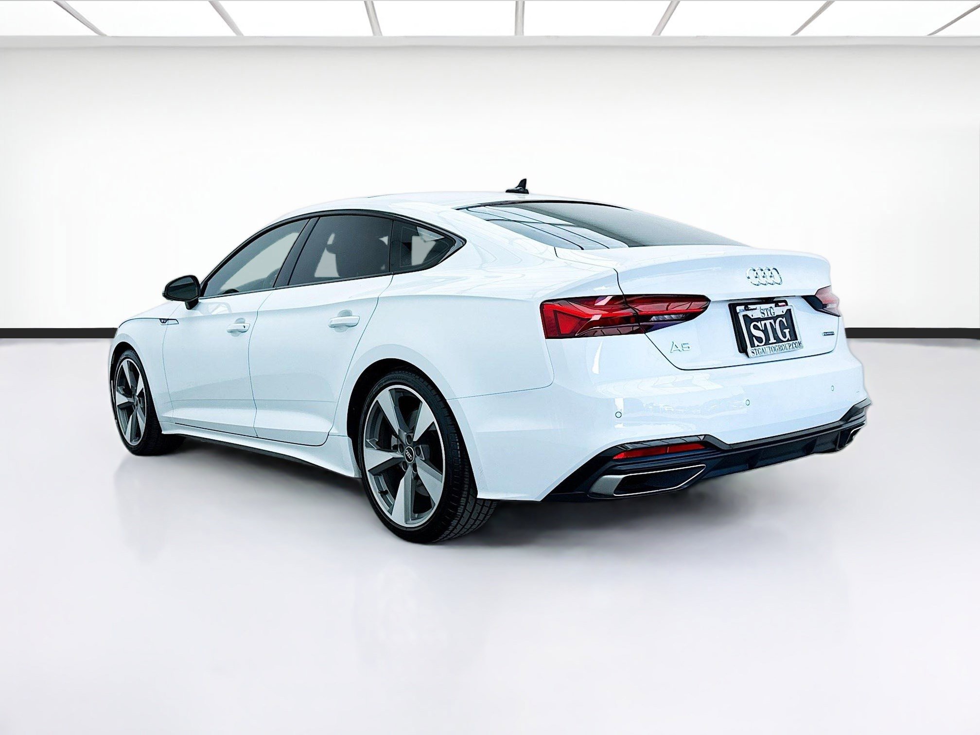 Used 2021 Audi A5 2.0T Premium Plus w/ Premium Plus AWD/4WD image 6