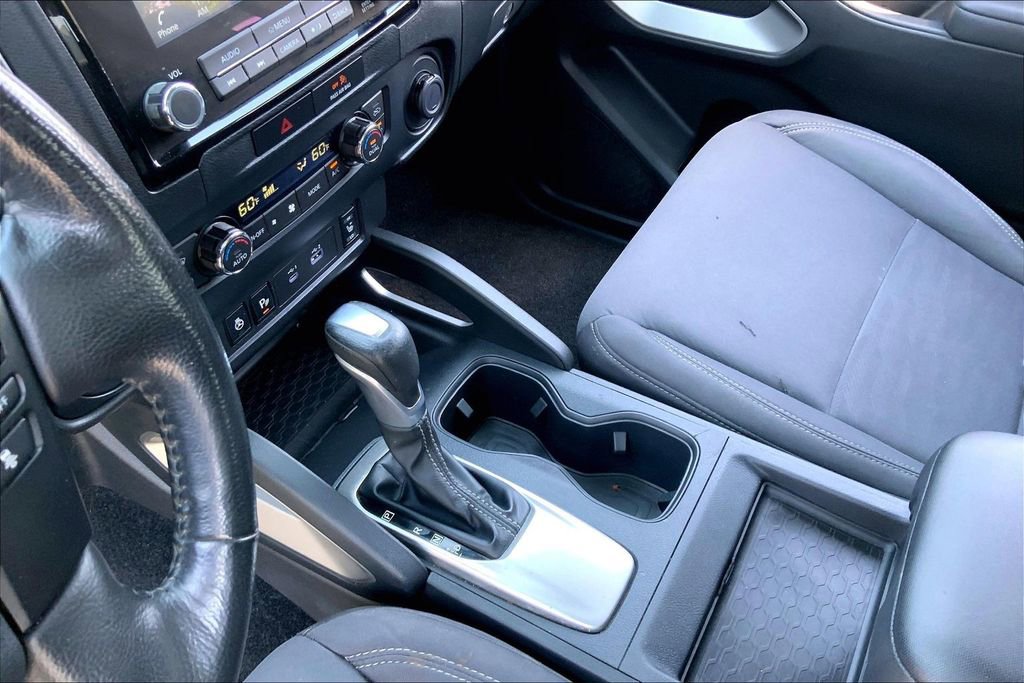 Used 2022 Nissan Frontier SV RWD image 13