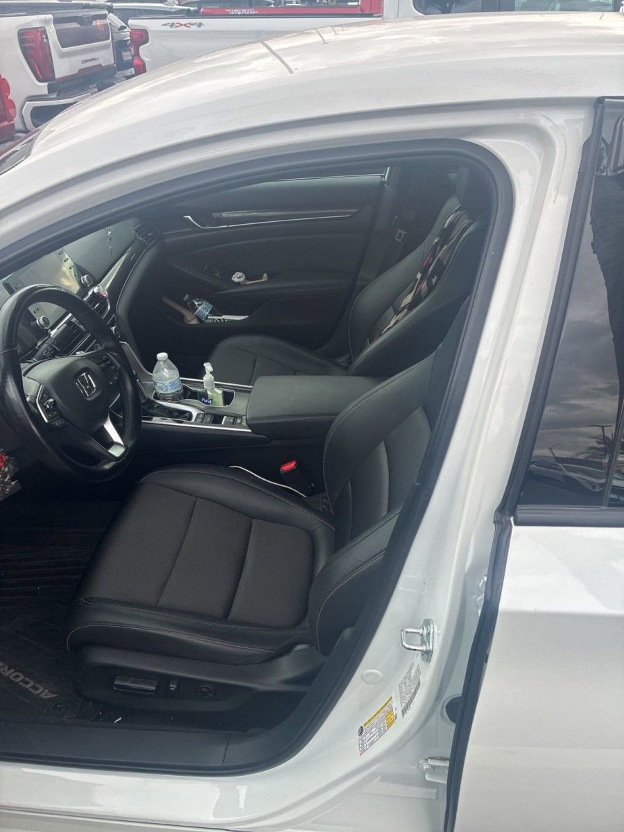 Used 2022 Honda Accord Sport image 9
