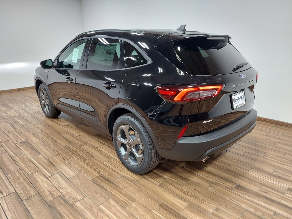 New 2025 Ford Escape ST-Line w/ Tech Pack #1 image 11