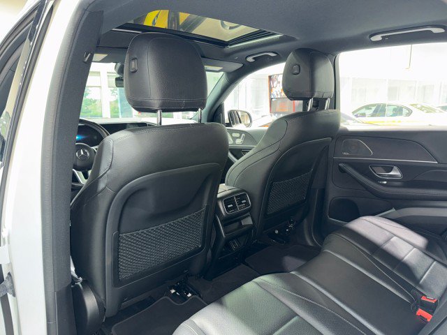 Used 2021 Mercedes-Benz GLE 350 4MATIC w/ Premium Package image 35