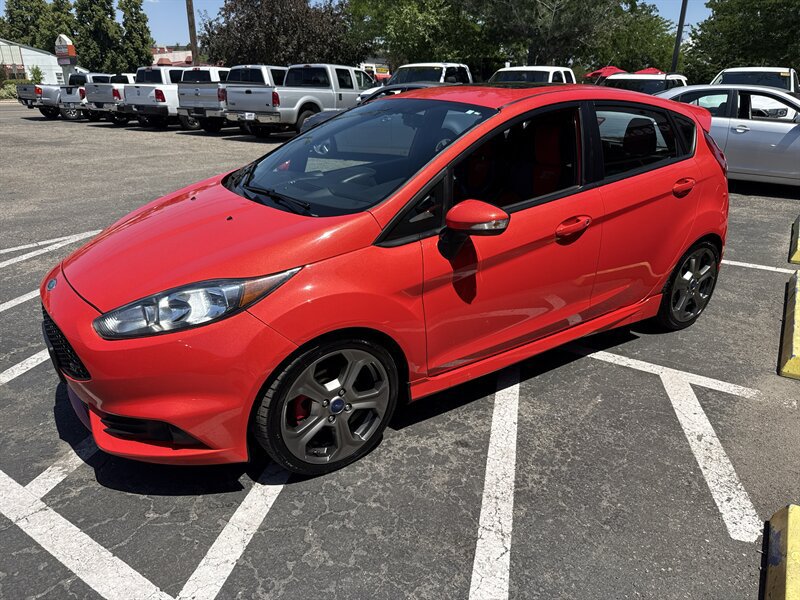 Used 2015 Ford Fiesta ST w/ ST Recaro Package FWD image 2