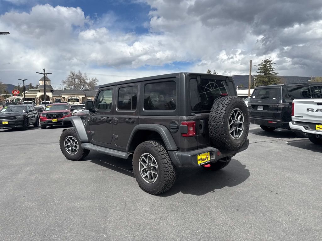 Used 2025 Jeep Wrangler Unlimited Rubicon AWD/4WD image 7