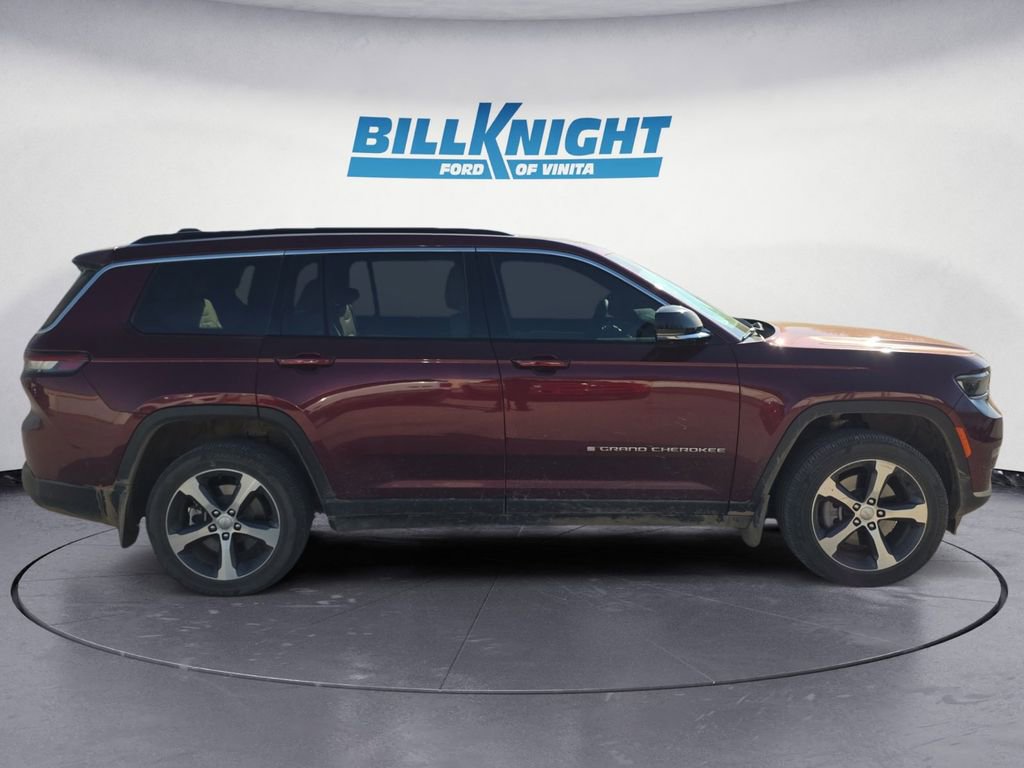 Used 2025 Jeep Grand Cherokee L Limited w/ Luxury Tech Group II image 6