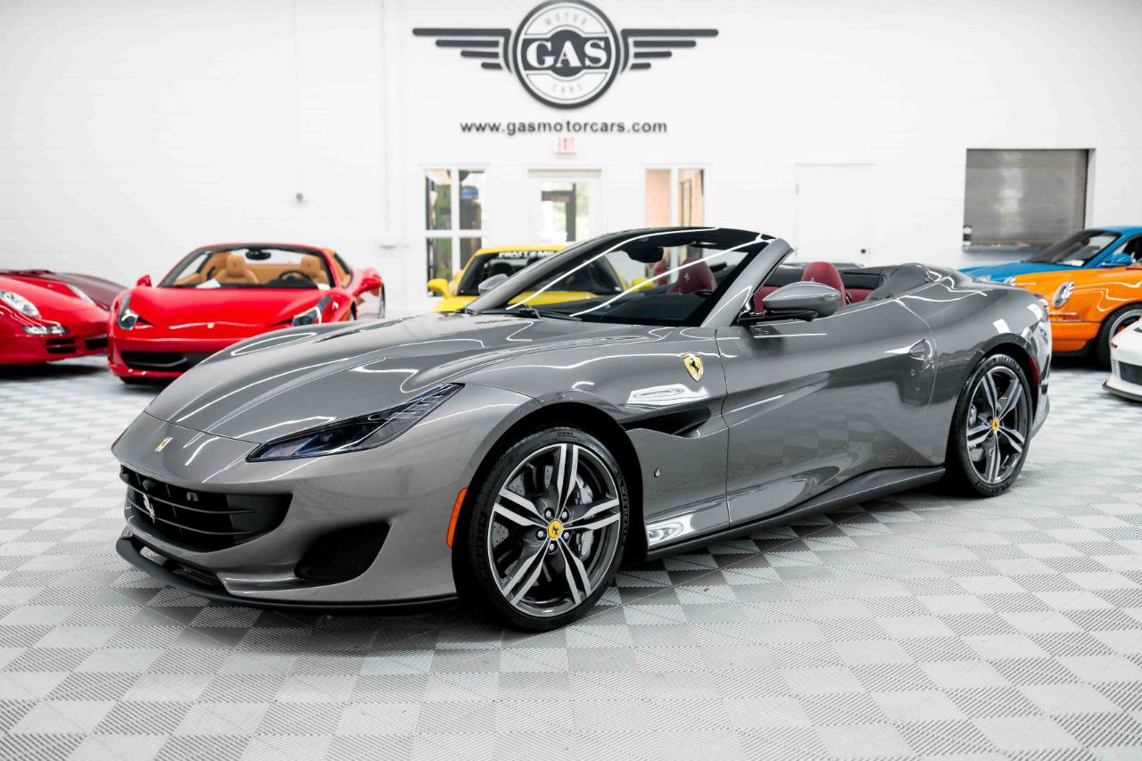 Used 2020 Ferrari Portofino RWD image 12