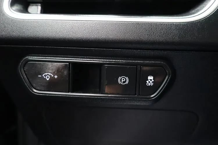 Used 2025 Kia K4 FWD image 21