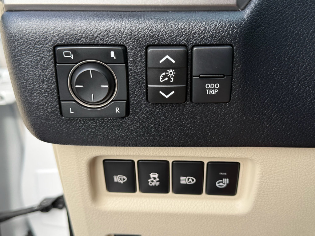 Used 2023 Lexus GX 460 Premium AWD/4WD image 37
