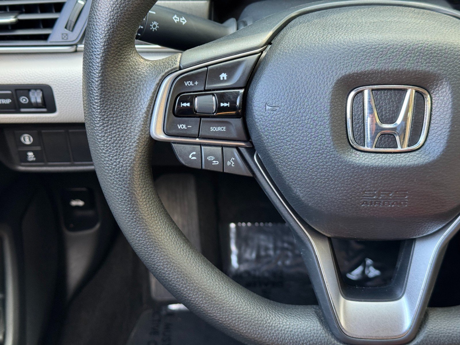 Used 2020 Honda Accord LX image 19
