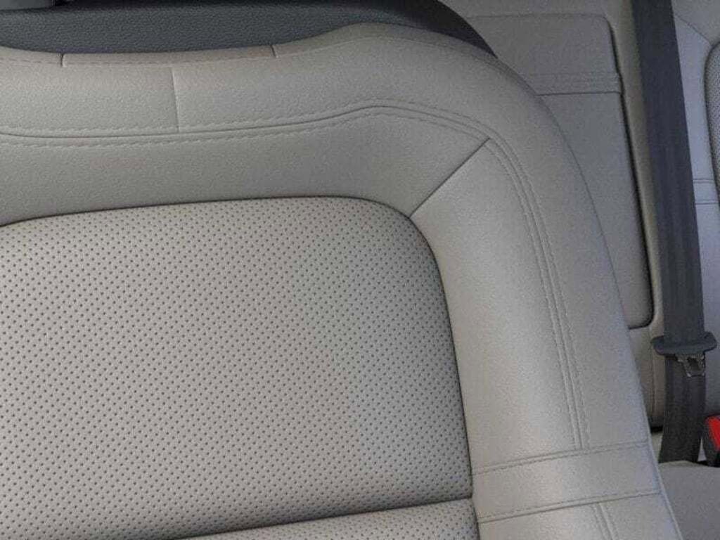 New 2026 Lincoln Corsair Premiere image 38