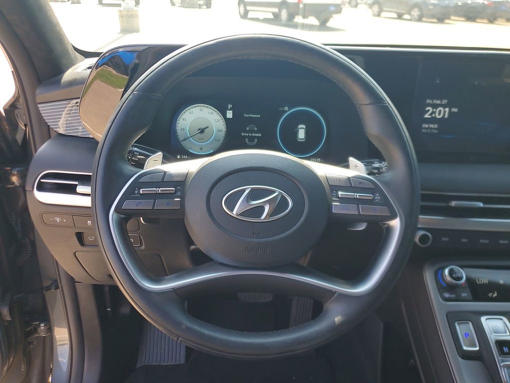 Used 2024 Hyundai Palisade Calligraphy image 22