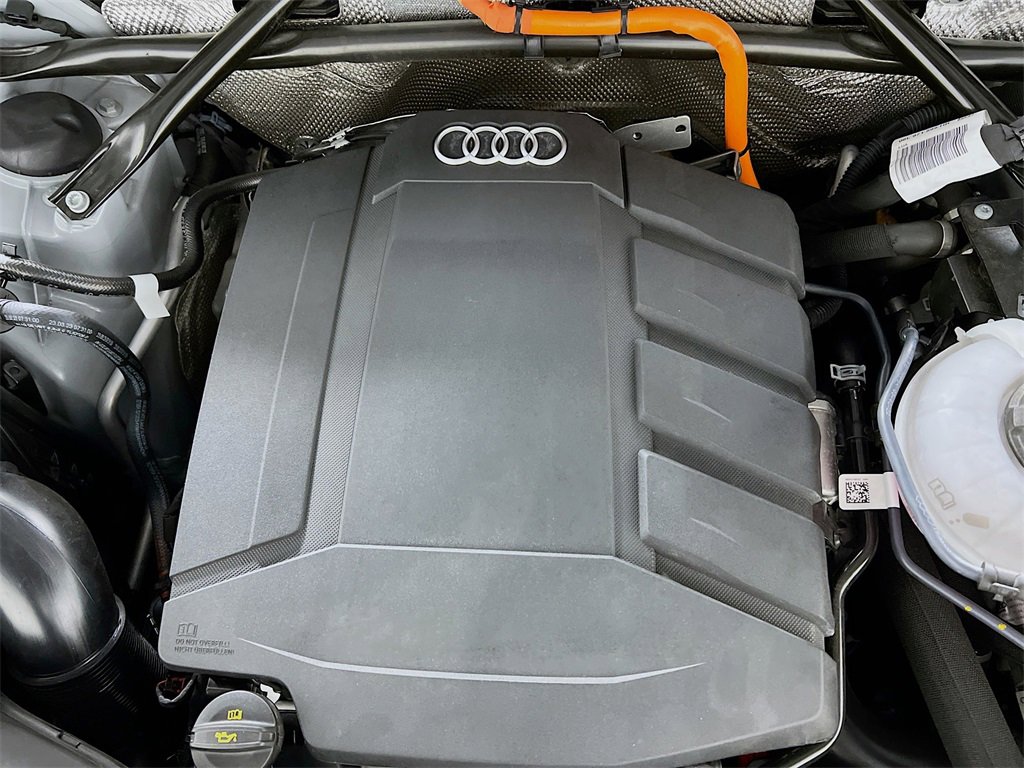 Used 2023 Audi Q5 e Premium Plus w/ Premium Plus Package image 31