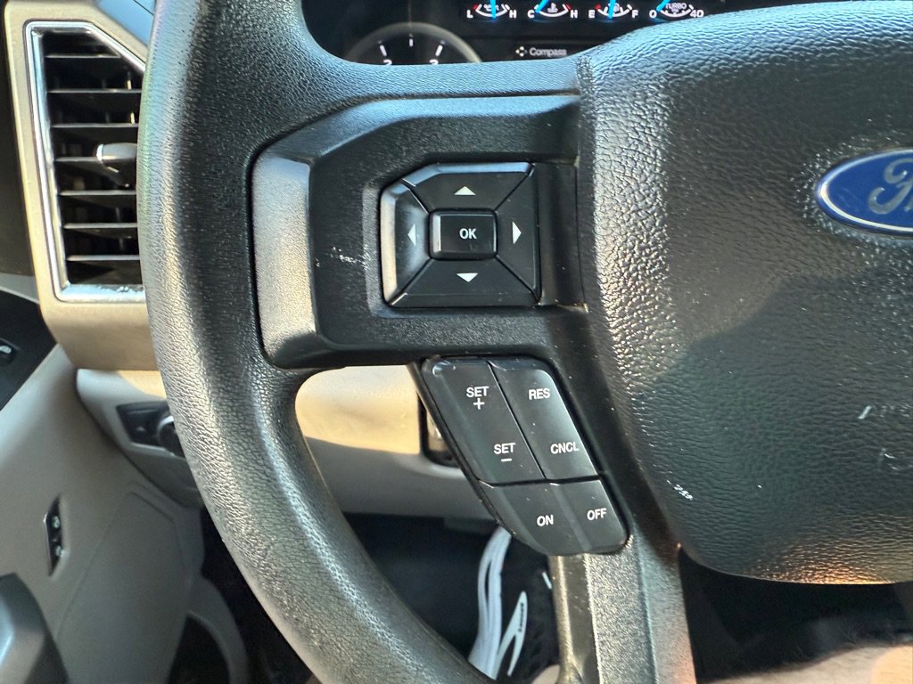 Used 2017 Ford F250 XLT AWD/4WD image 25