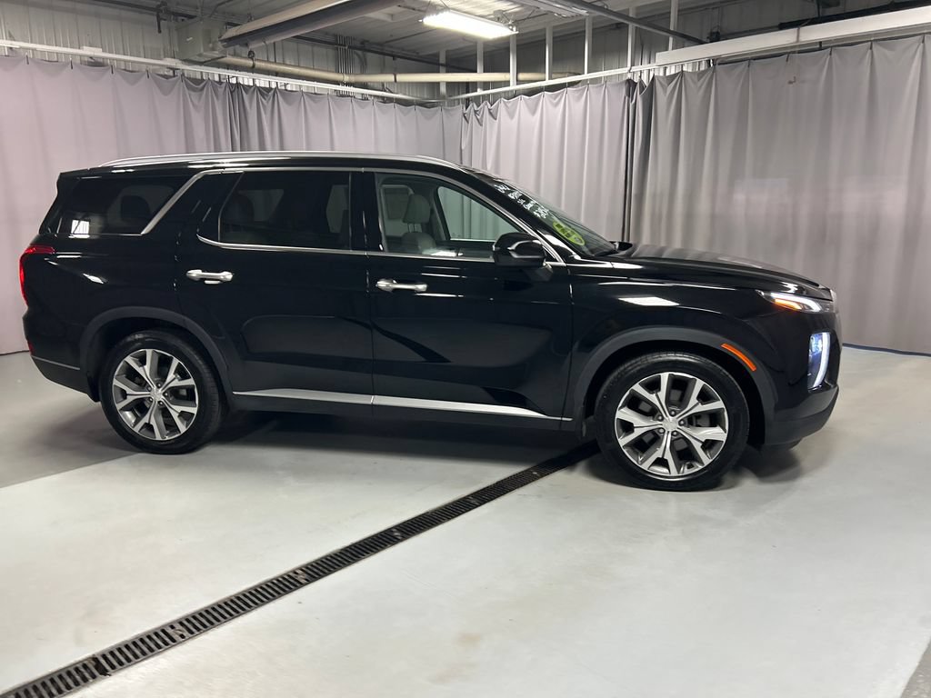 Used 2022 Hyundai Palisade SEL w/ Premium Package FWD image 8