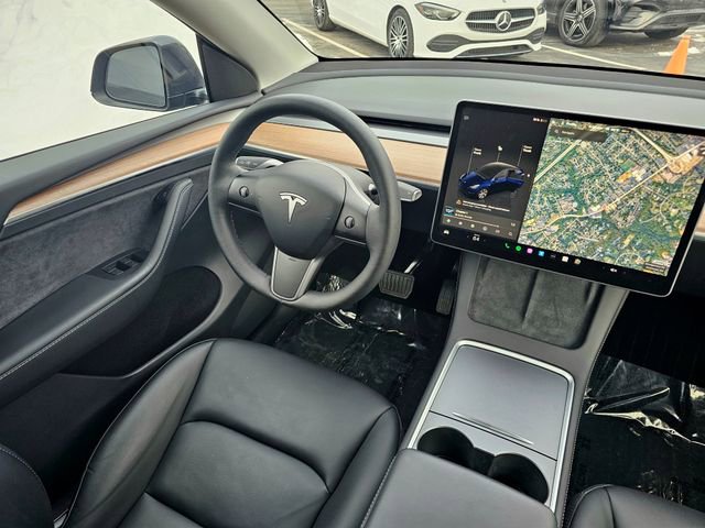 Used 2023 Tesla Model Y Long Range image 28