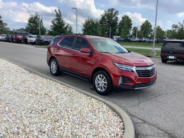 Used 2024 Chevrolet Equinox LT FWD image 7