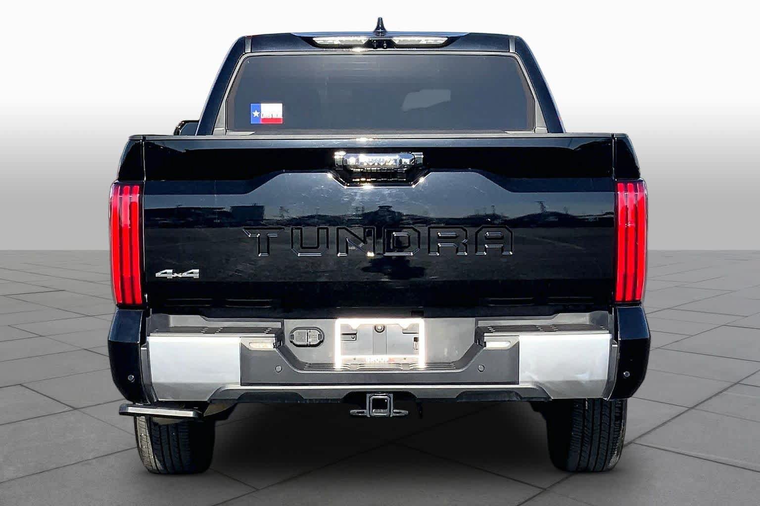 Used 2023 Toyota Tundra Limited AWD/4WD image 5
