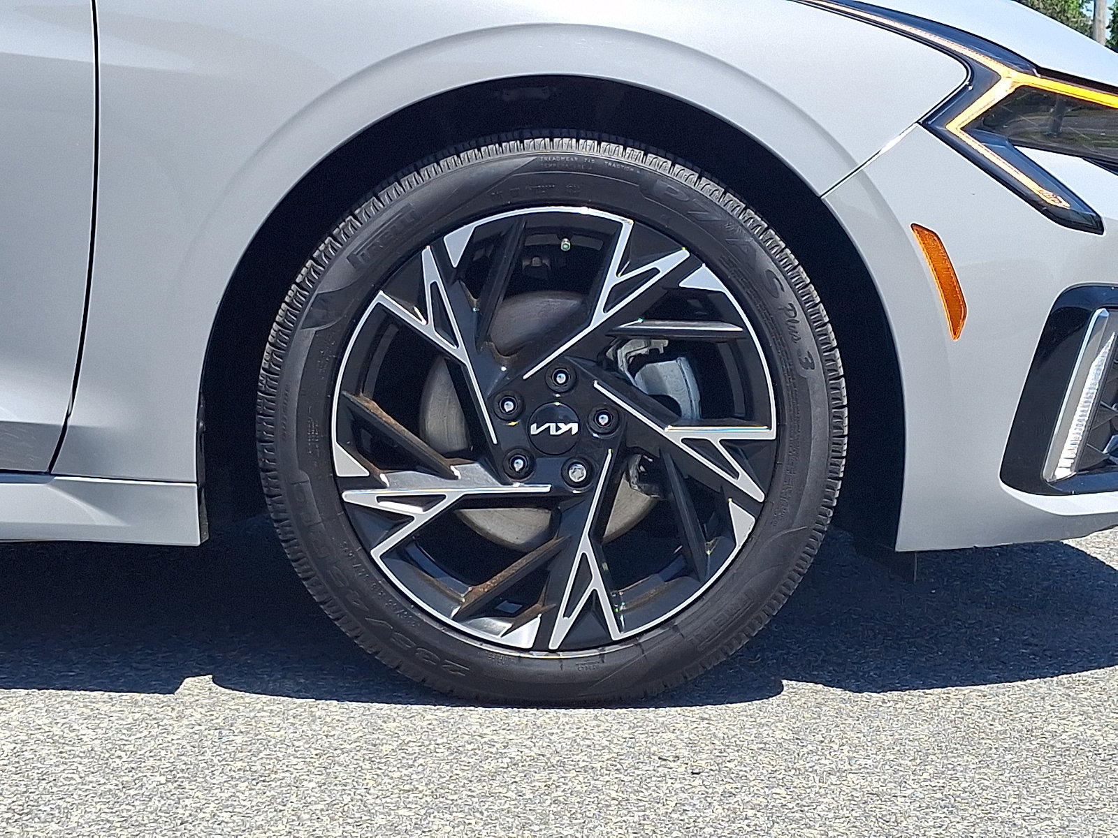 Certified 2025 Kia K5 GT-Line w/ GT-Line Premium Package FWD image 8