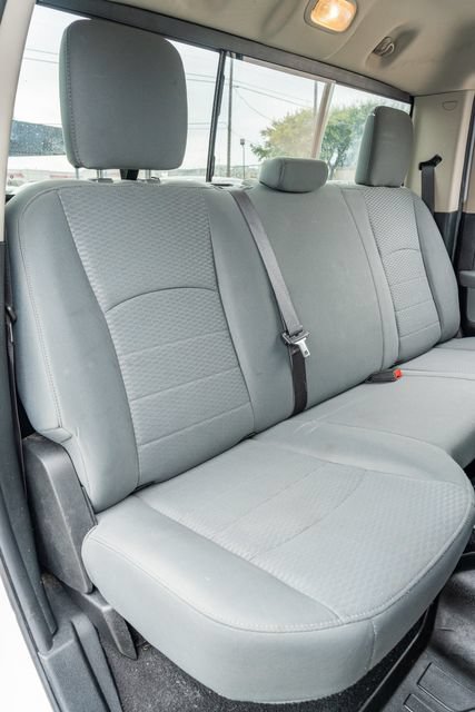 Used 2018 RAM 2500 SLT AWD/4WD image 35