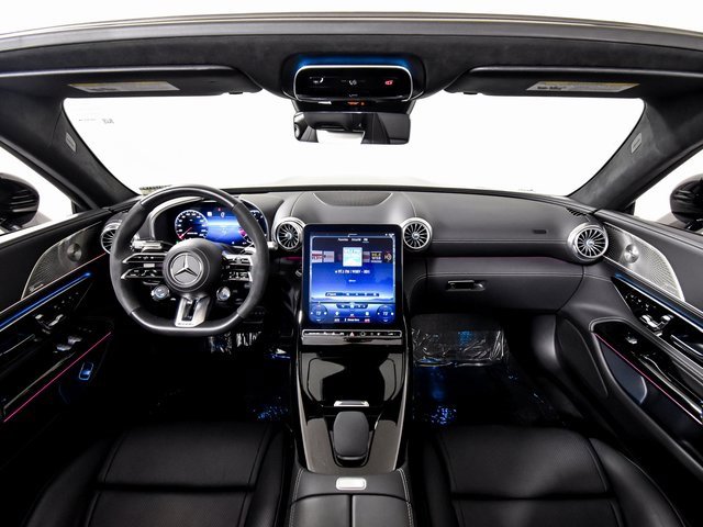 Used 2022 Mercedes-Benz SL 63 AMG 4MATIC image 4