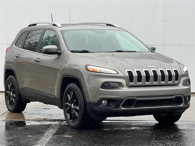 Used 2017 Jeep Cherokee Limited w/ Trailer Tow Group