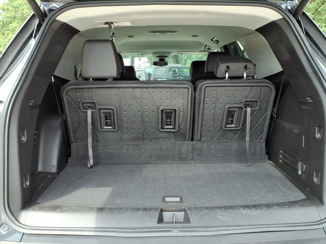 Used 2021 Chevrolet Traverse LT AWD/4WD image 23