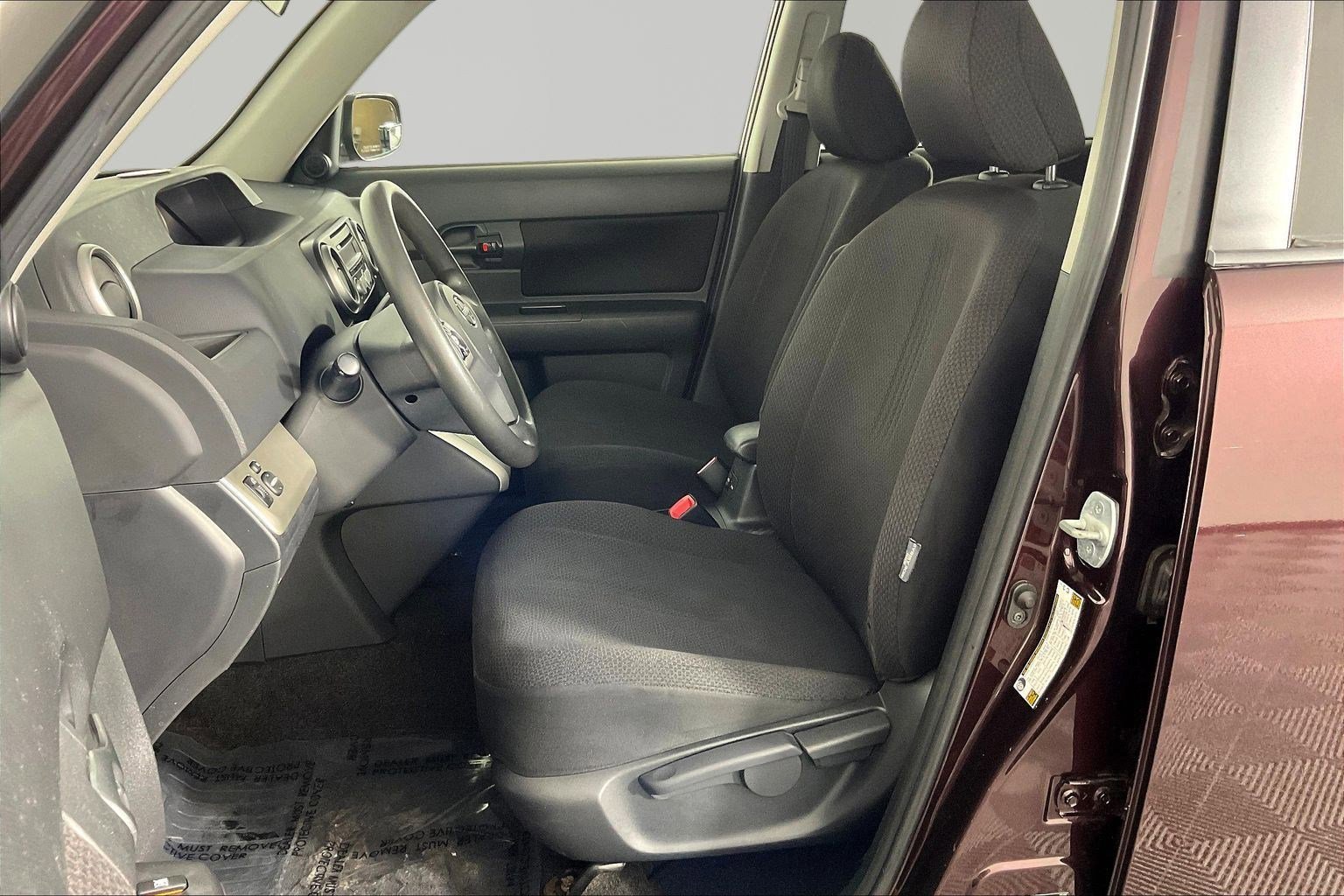 Used 2008 Scion xB FWD image 20