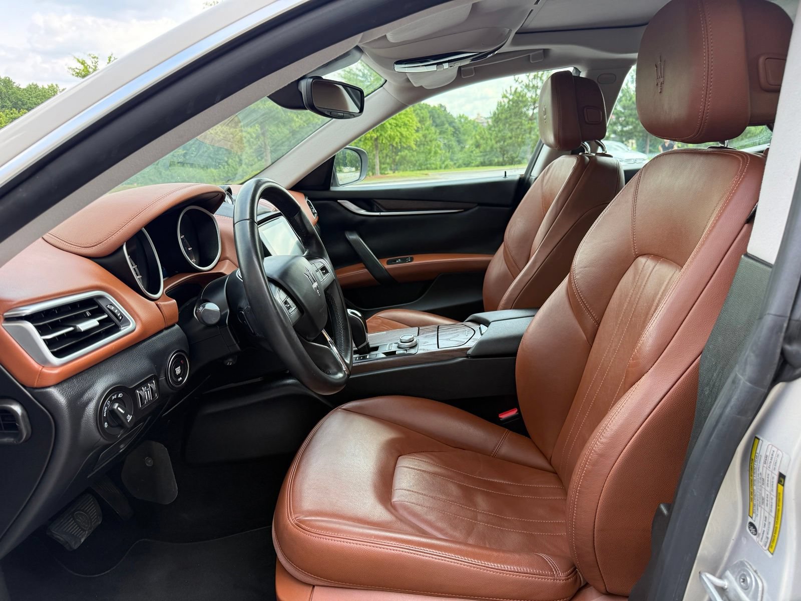 Used 2017 Maserati Ghibli S RWD image 35