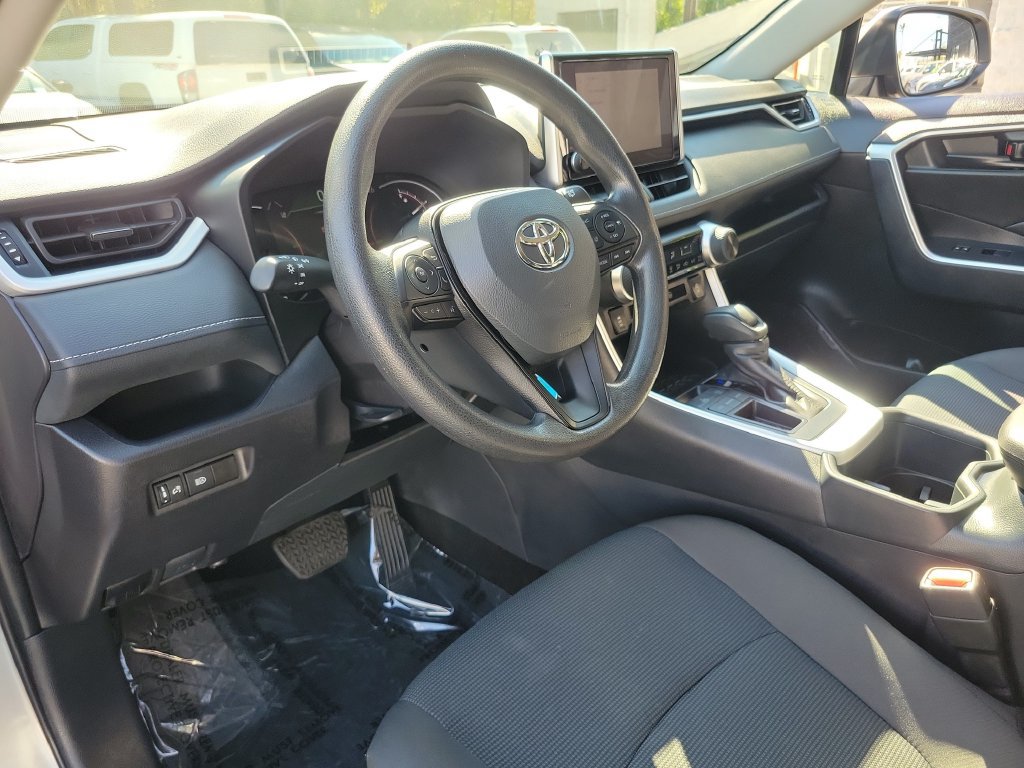 Used 2025 Toyota RAV4 LE FWD image 18