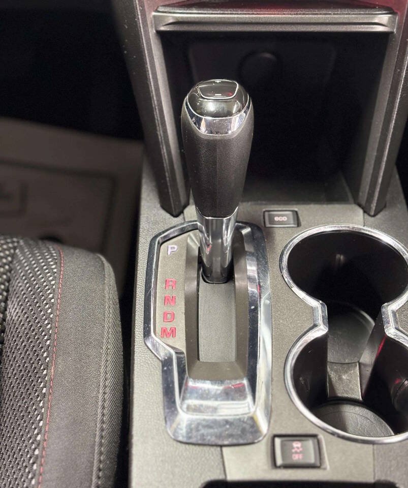 Used 2017 GMC Terrain SLE FWD image 27