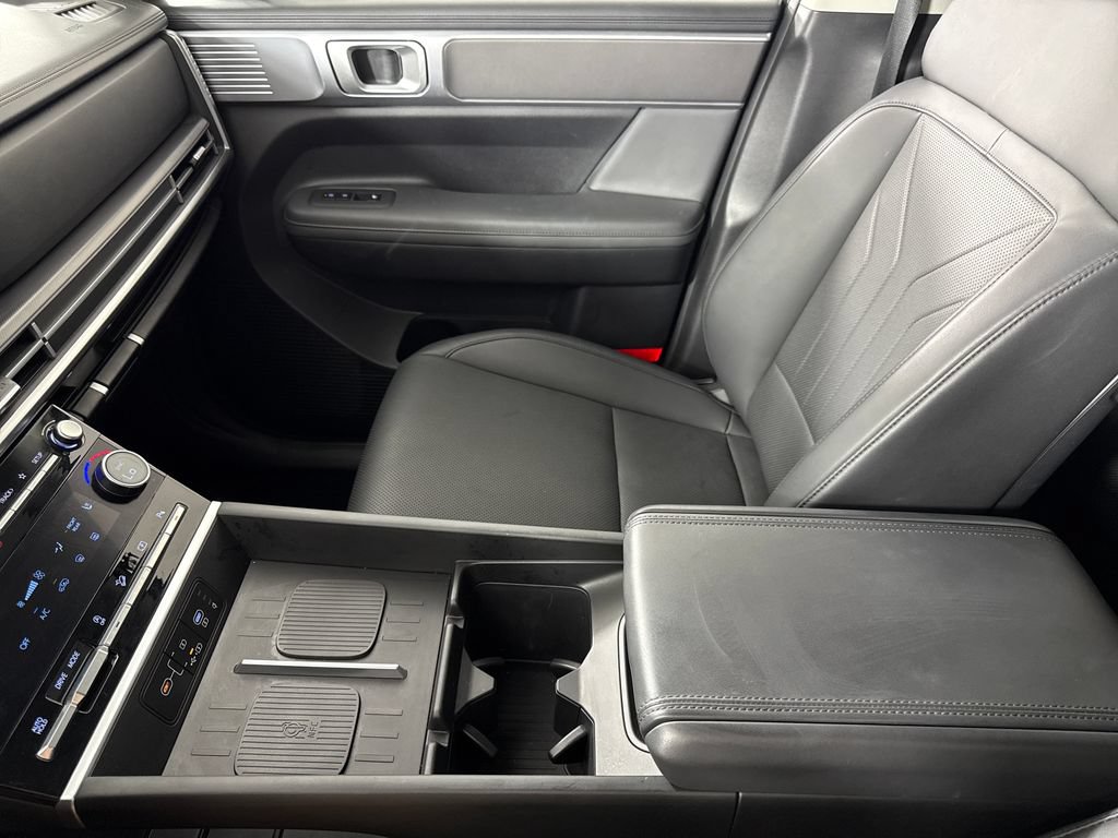 Certified 2025 Hyundai Santa Fe SEL FWD image 19