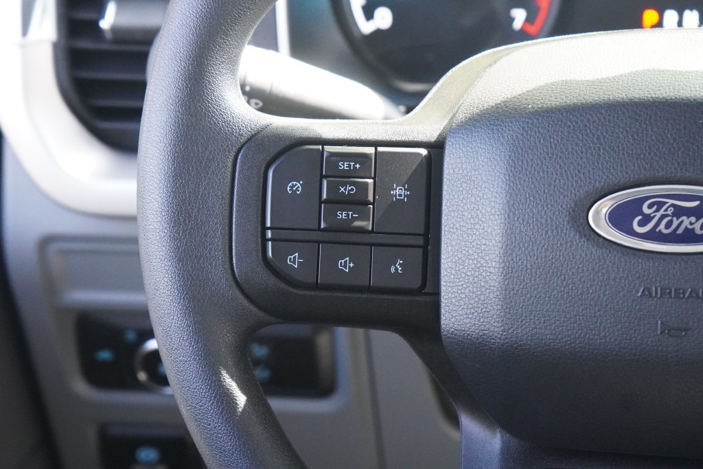 Used 2023 Ford F150 XLT w/ Trailer Tow Package AWD/4WD image 16