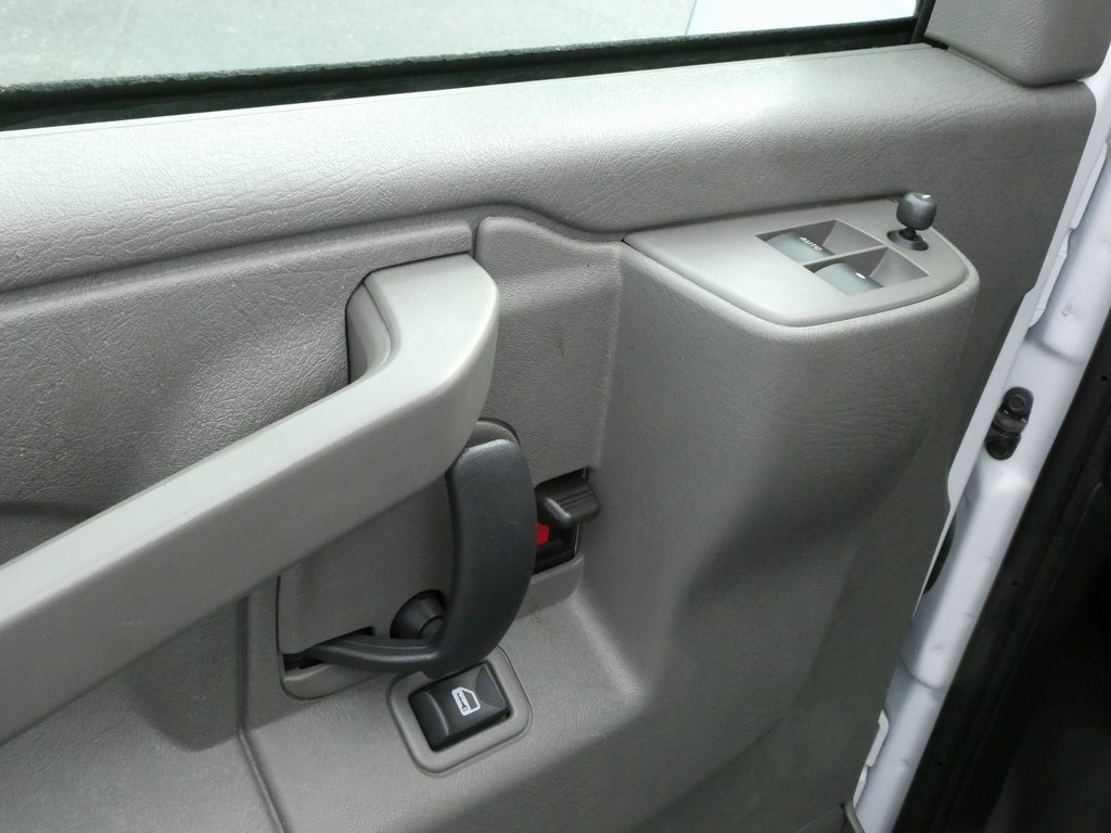 Used 2024 Chevrolet Express 2500 w/ Driver Convenience Package image 32