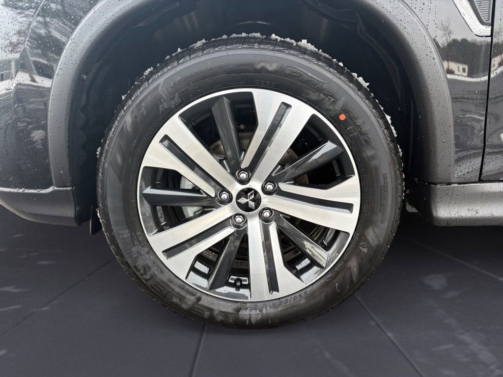 New 2026 Mitsubishi Outlander Sport SE image 9