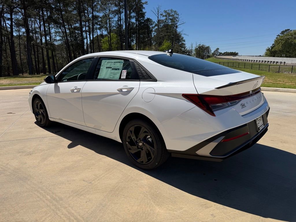 New 2026 Hyundai Elantra Sport image 3