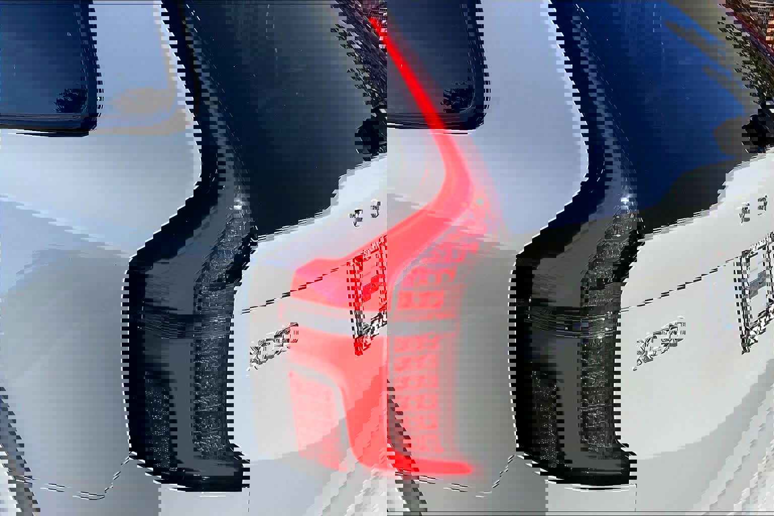 New 2026 Volvo XC90 B6 Ultra w/ Protection Package image 25