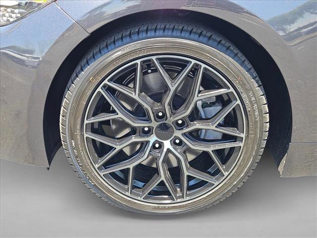 Used 2023 Kia Stinger GT-Line w/ Sun & Sound Package RWD image 30