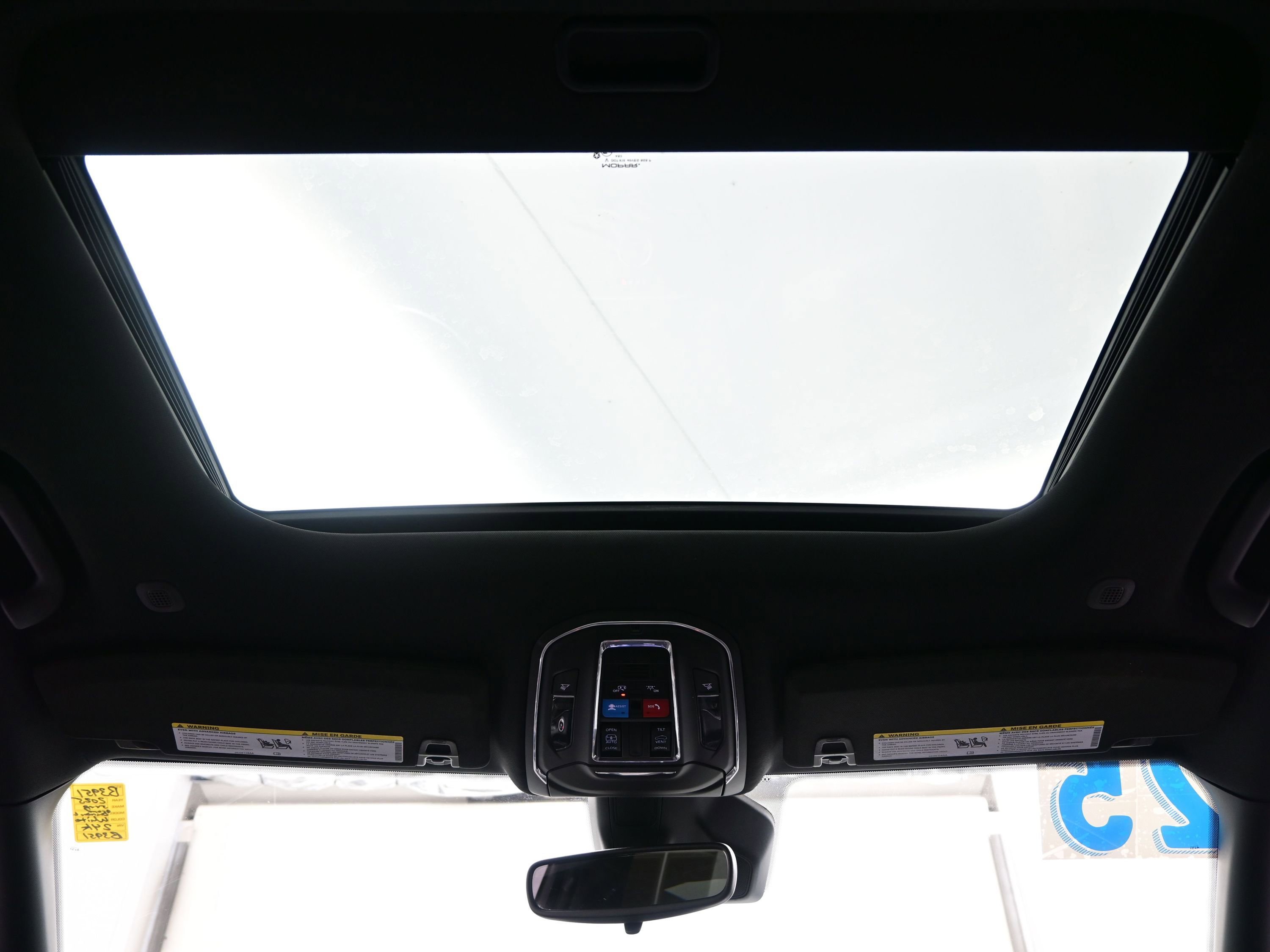 Used 2025 Jeep Grand Cherokee L Laredo w/ Trailer Tow Package image 19