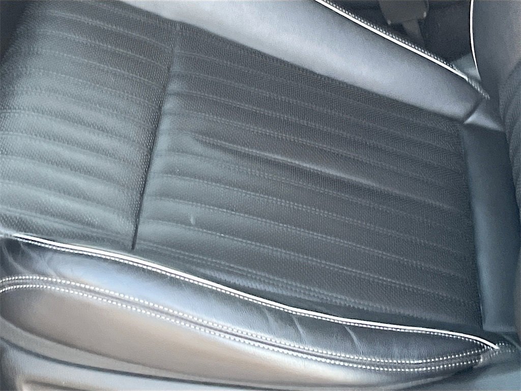 Used 2022 Genesis G70 3.3T image 20