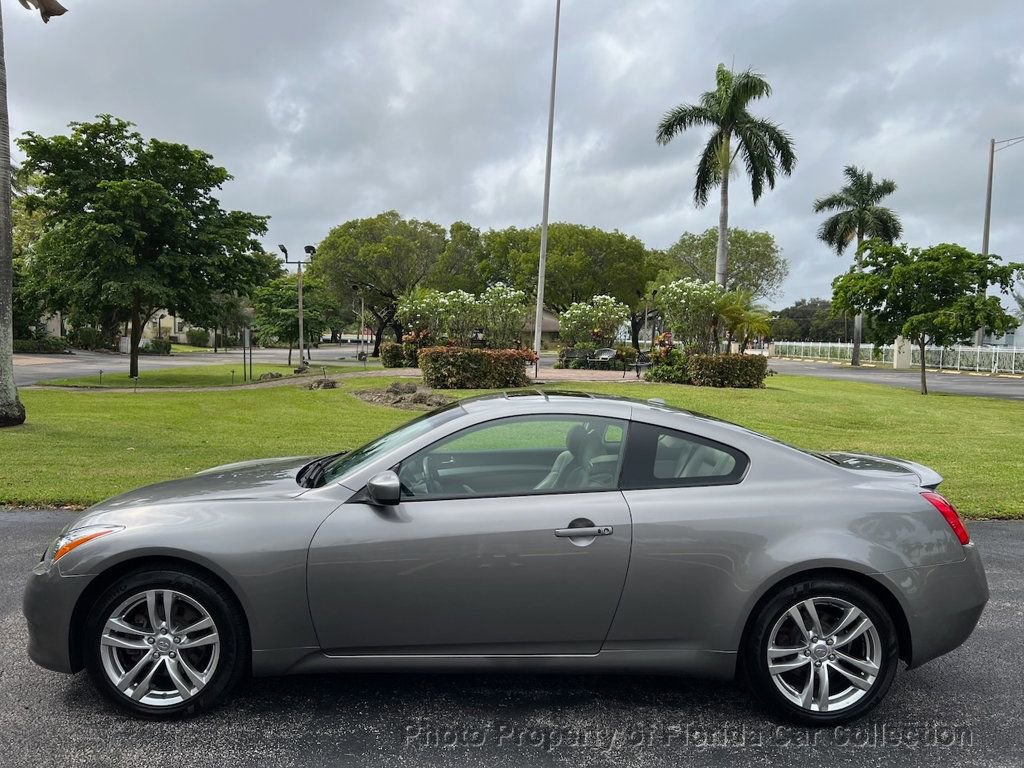 Used 2009 INFINITI G37 x Coupe w/ Premium Pkg image 5