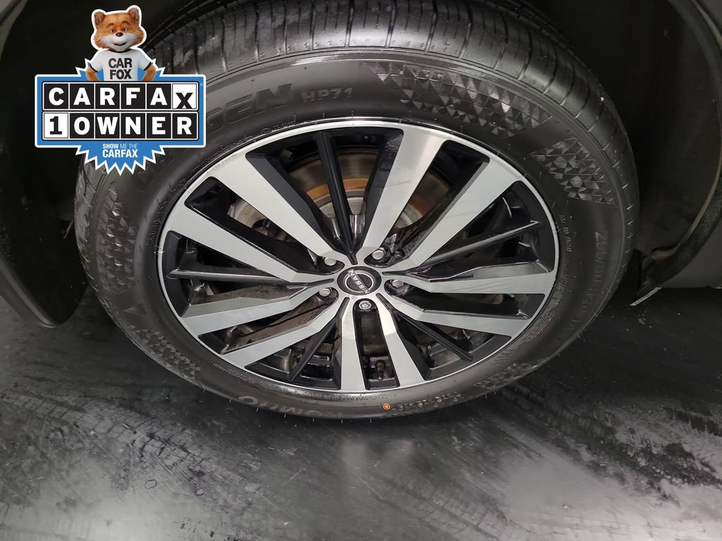 Used 2024 Nissan Pathfinder Platinum AWD/4WD image 11