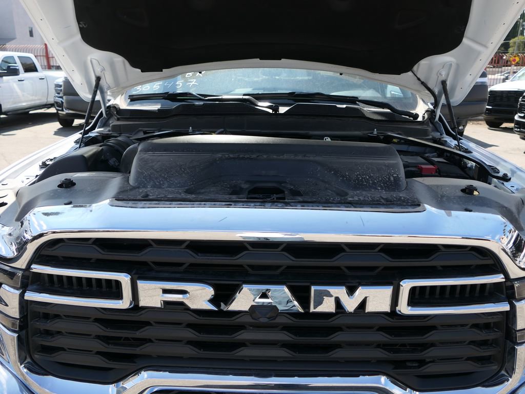 New 2026 RAM 3500 Tradesman w/ Chrome Appearance Group image 26