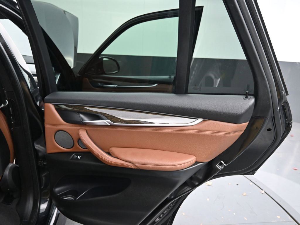 Used 2015 BMW X5 xDrive35i image 15