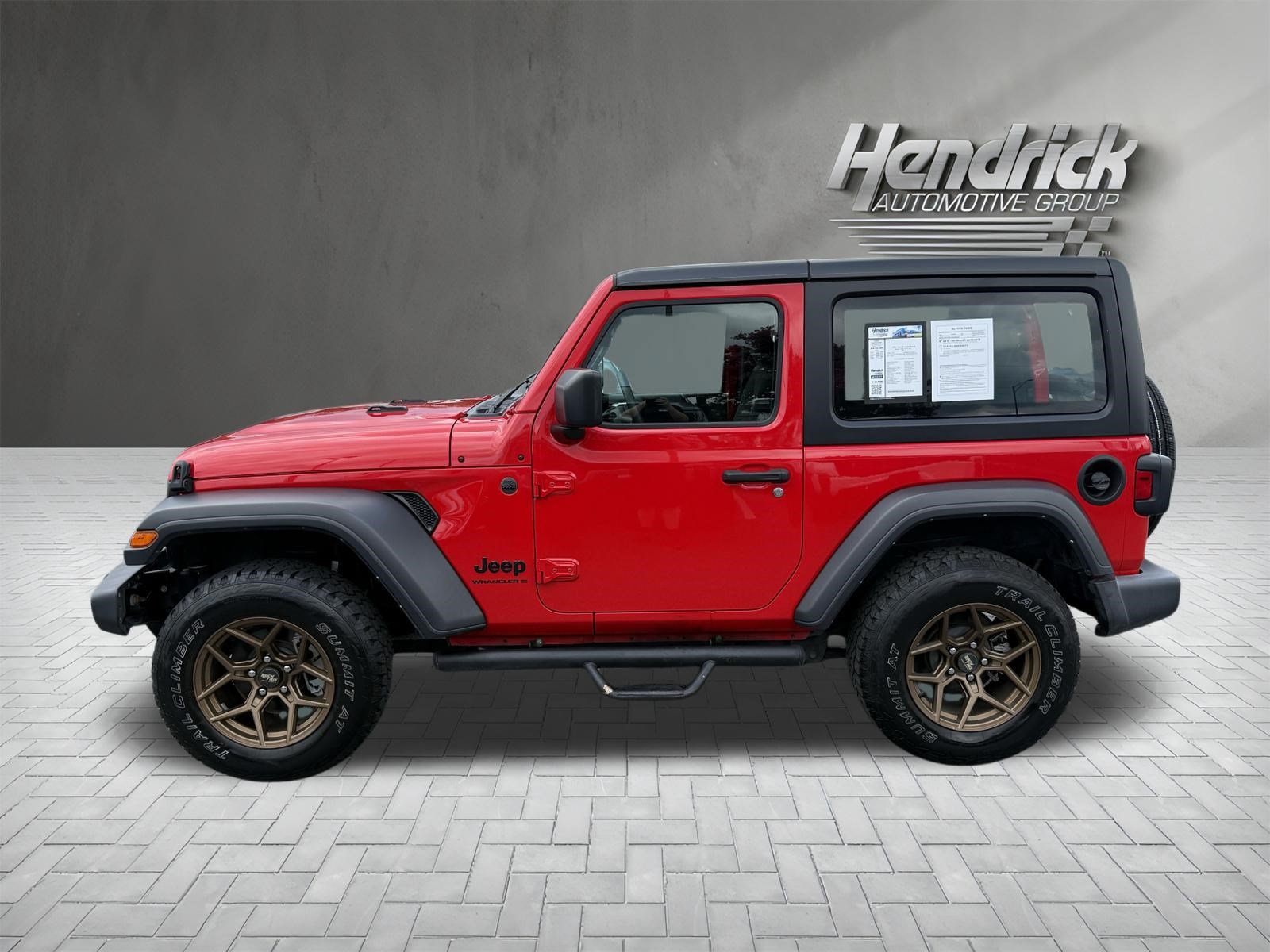 Used 2024 Jeep Wrangler Sport AWD/4WD image 7