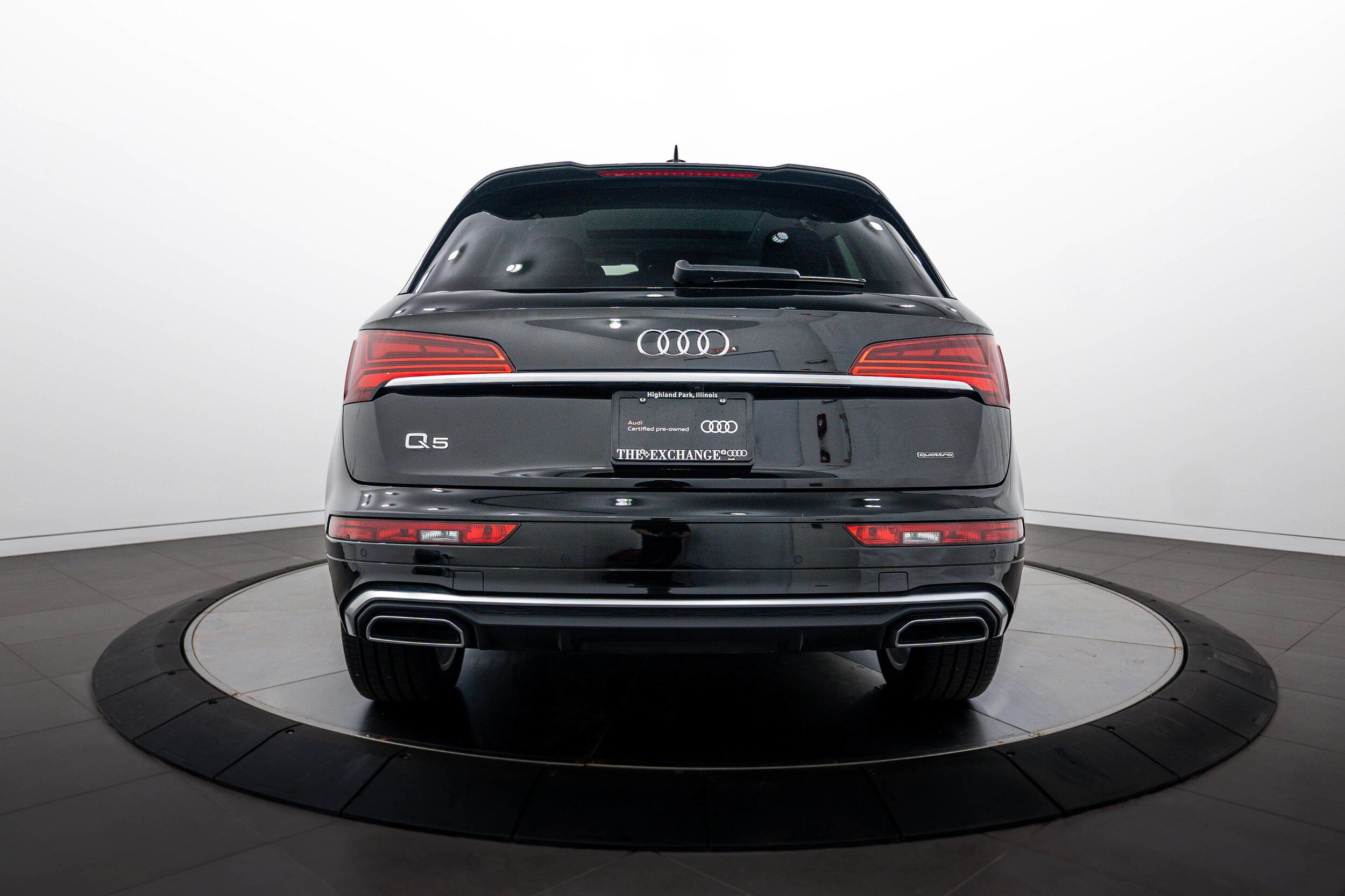Certified 2023 Audi Q5 2.0T Premium Plus w/ Premium Plus Package AWD/4WD image 21