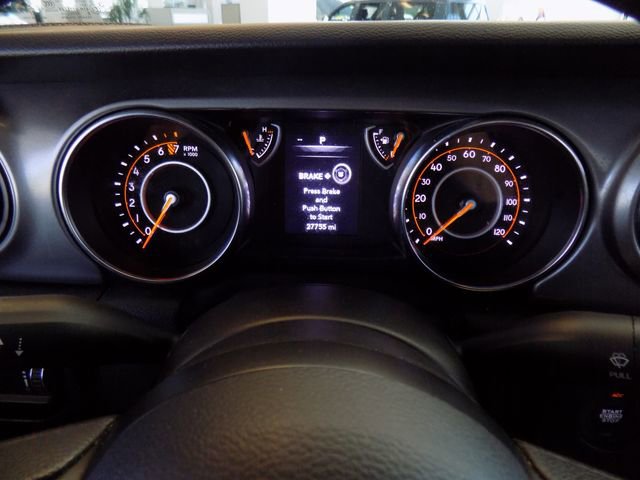 Certified 2023 Jeep Gladiator Sport AWD/4WD image 16